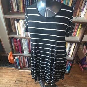Z Supply black & white knit L knit travelcore normcore dress